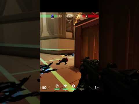 How can I be so noob in #valorant #shorts How can I be so noob in #valorant #shorts