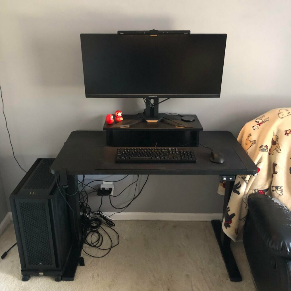 Battlestation is in a horrendous state. Beside cable management(I’m working on it😅) what tips would you guys have to make this look better?