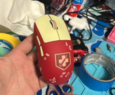 Customized and painted Juggernog mouse that i commissioned from @NachoCustomz awhile back. (Gpro x Superlight) :)
