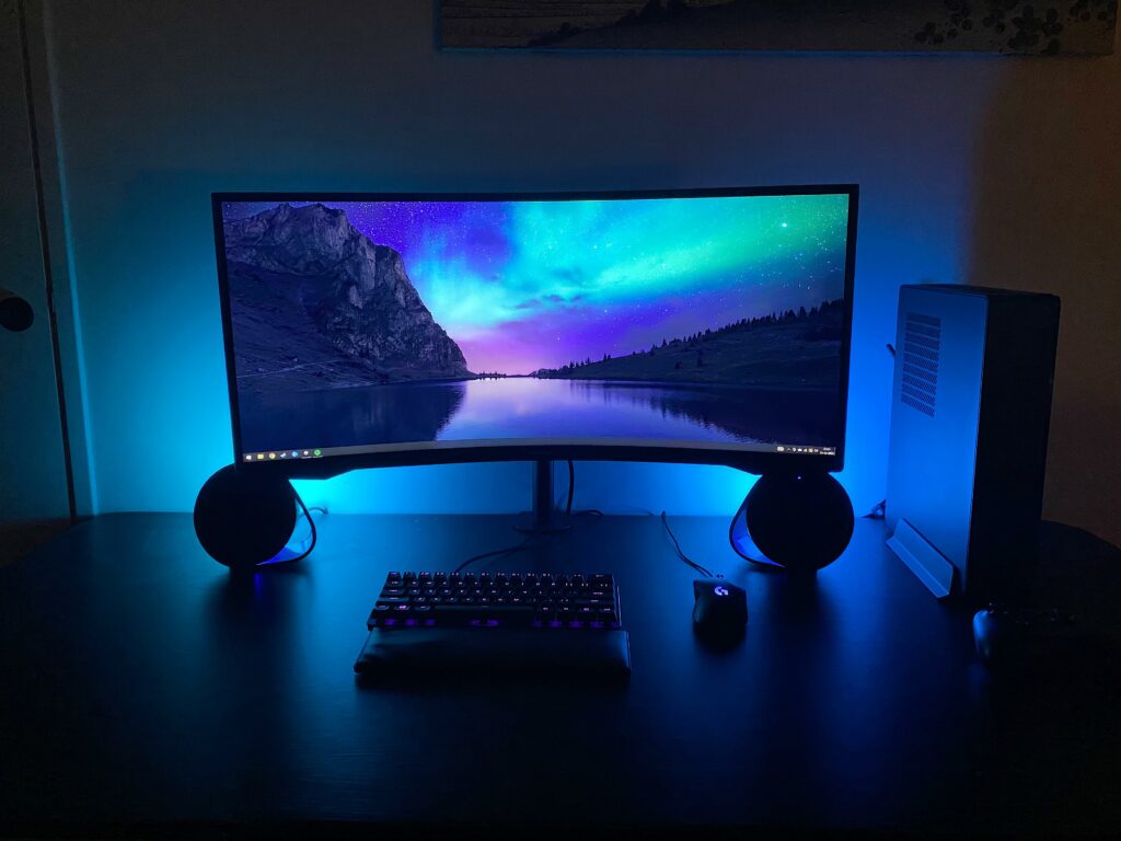 Just finished my SFF build!
