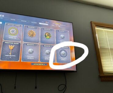 I was prestige 3 level 87 and it went down to prestige level 1??? what is happening?