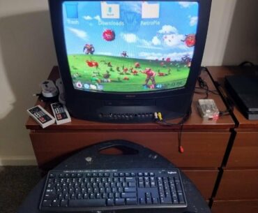 Pretty average right? Raspberry Pi 4 Model B on an RCA T19064 19 in. TV/VCR Combo.