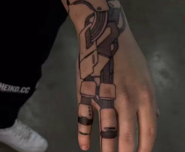 I just got a cyberpunk tattoo!
