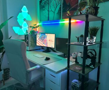 Cozy productivity/gaming setup