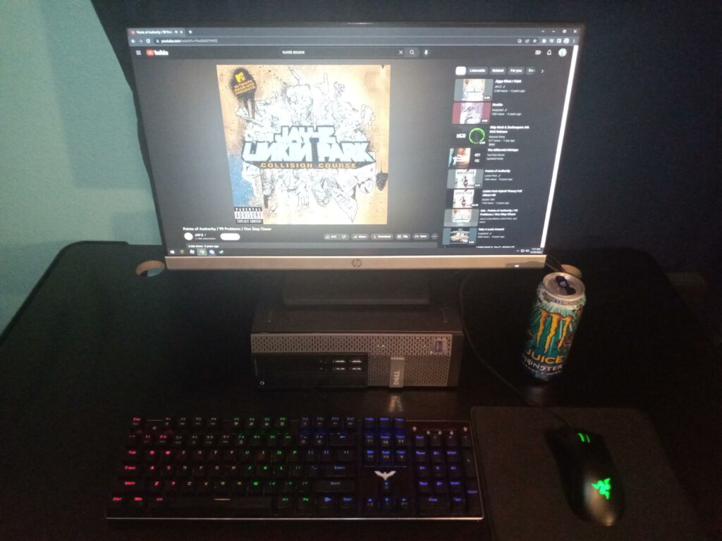 my desk setup atm..