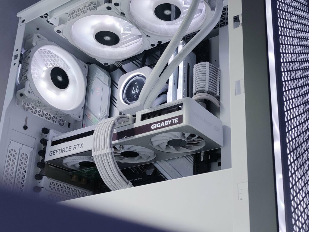 My white Corsair 4000D Airflow build, please excuse the dirt