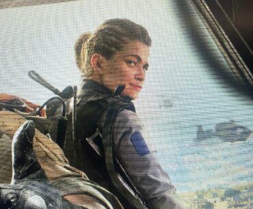 Why is her face so annoying?!?!?