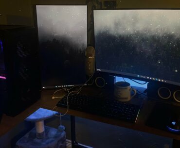 wfh set up! simple :)