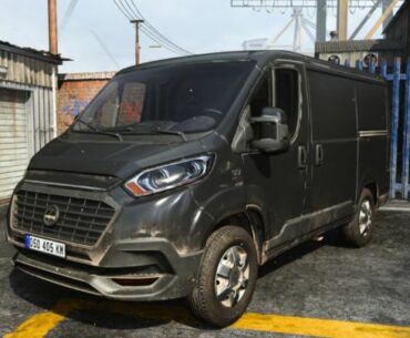 There is a 2014 Fiat Ducato in Farah's childhood flashback.