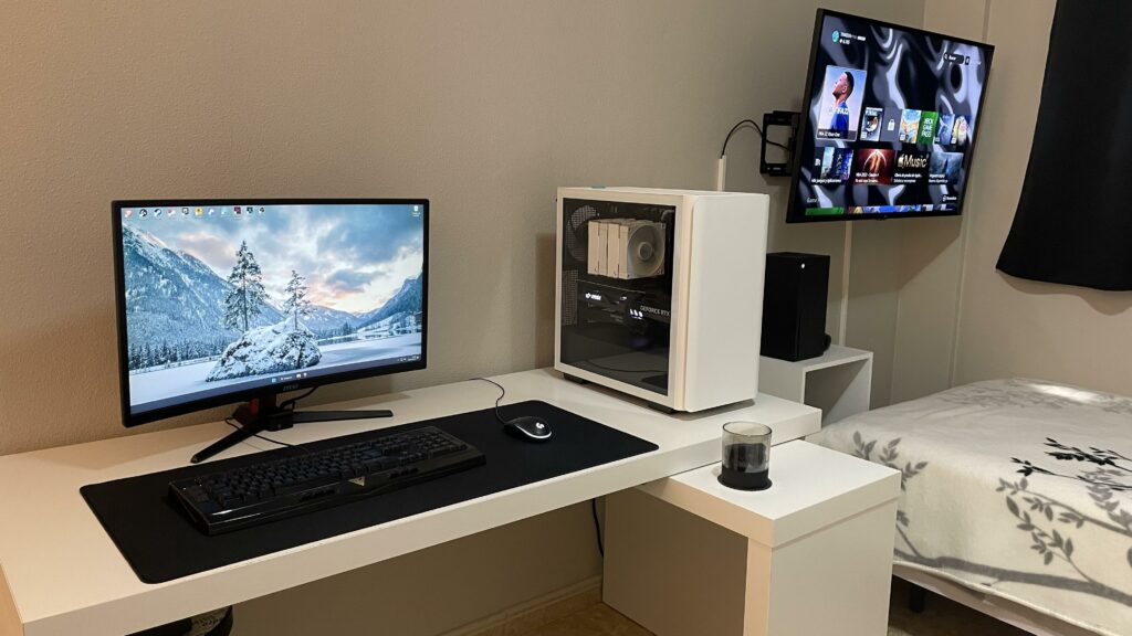 New PC Build + Series X, I know I have to update the keyboard <3