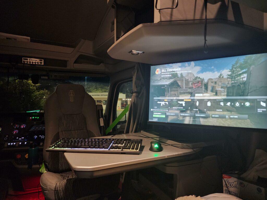 to the devs that decided to take the time and make keyboard and mouse work on the Xbox I think you from a trucker.