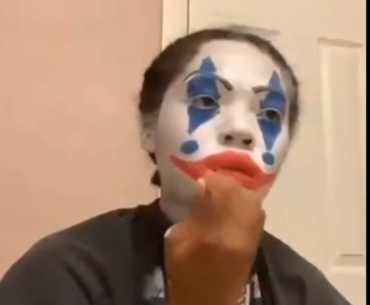 Tec 9 users getting ready to boot up the game and convince themselves they’re actually good 🤡