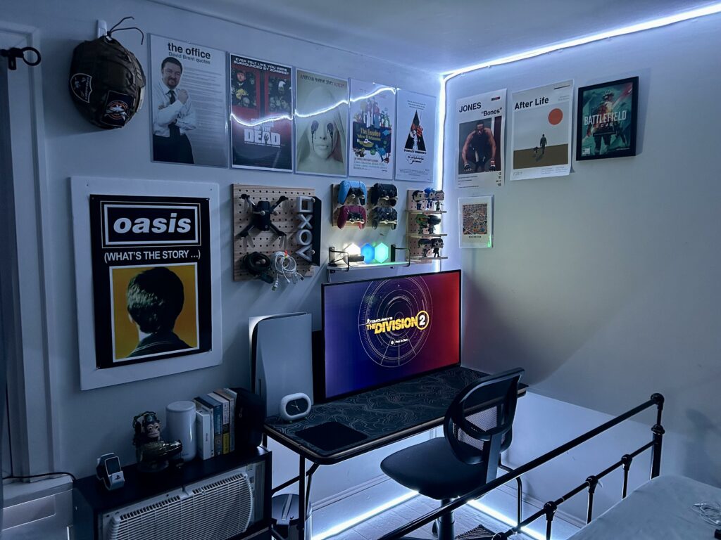 The walls of fame. One day I’ll upgrade to a PC