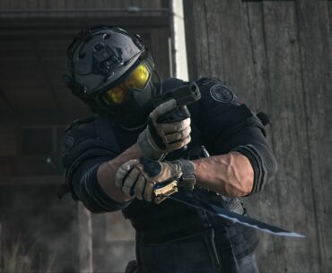 I swear to God if I get to be in a shootout and this guy stabs me in the back I'll uninstall the game in record time