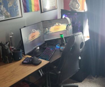 My current BattleStation, compared to my old (pre-covid) battlestation
