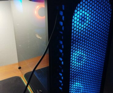 Gpu: Rx 6700 xt Cpu: ryzen 5 5600x build. Endorfy signum 300 case mesh front panel 4x120mm rgb fans/ 700w evga 80+ gold psu Gigabyte aorus elite V2 B550 mb 1tb kingston ssd 2x8gb 3200mhz cl16 kingston rgb rams Deepcool ag400 rgb cooler