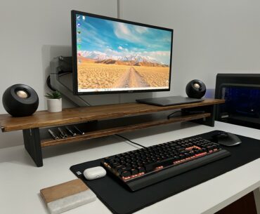6 months ago I left for uni. This is my new desk.