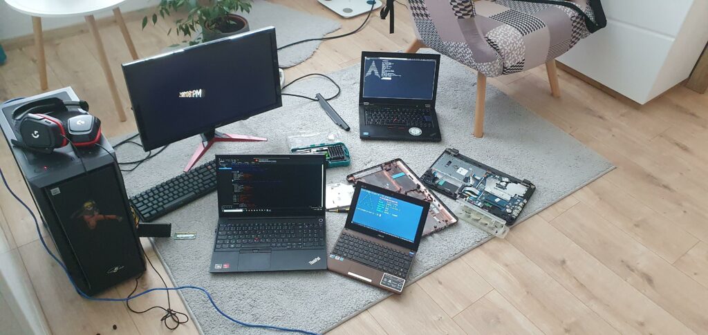 my shitty battlestation