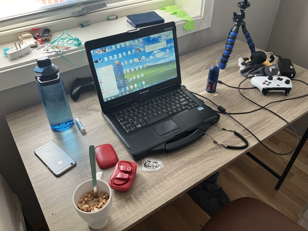 My old ass toughbook from 2007