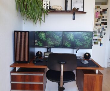 My first PC setup is a mid-century dream!