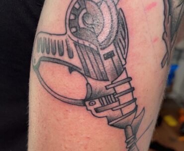 Flexing that ray gun
