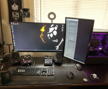 I think the only way I would like my battlestation more, is an “L” desk!