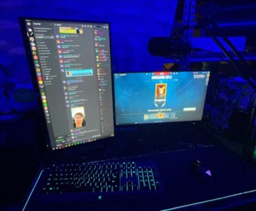 here's my beauty, only missing a webcam and i wanna upgrade my mic but she runs nice and looks pretty clean