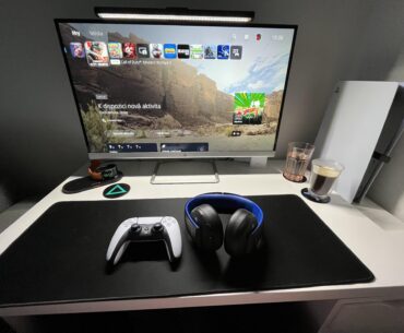 Simple PS5 setup.