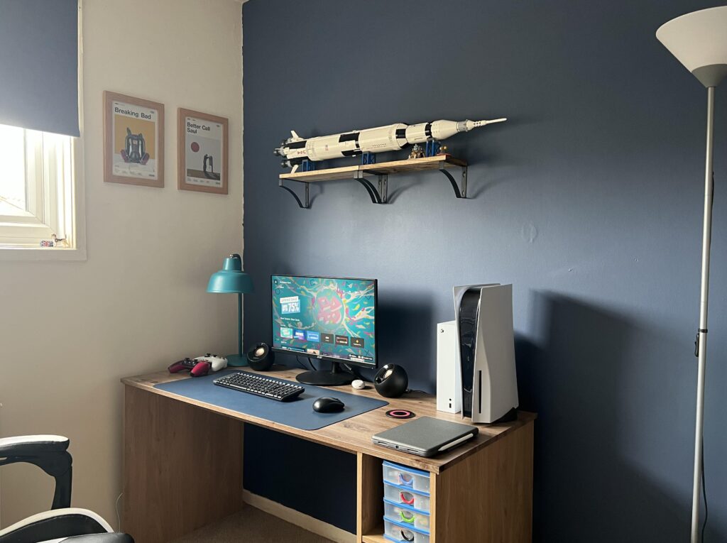 Average setup for gaming and uni