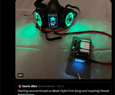 N95 mask and CO2 monitor combined