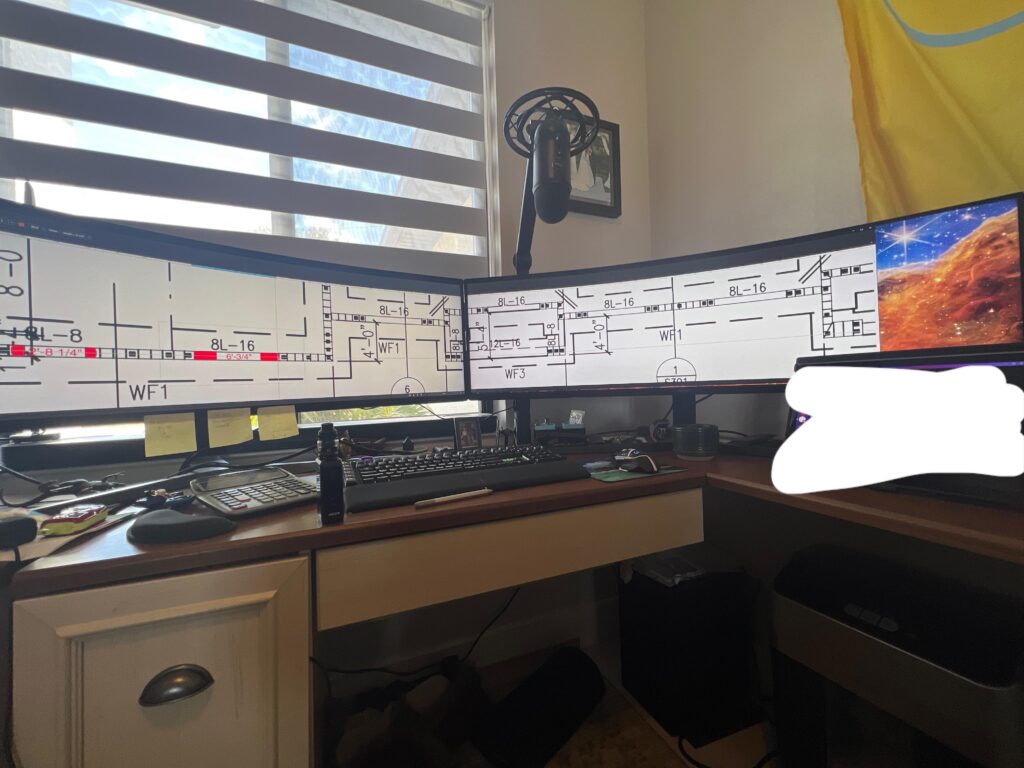 My ridiculous ultra wide setup for work / warhammer III