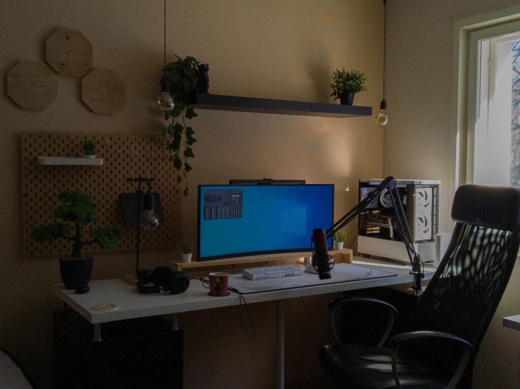 repost because was missing keyboard and mouse and computer was off