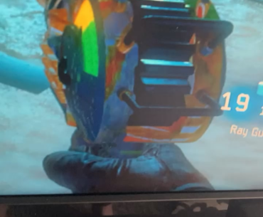 Last gen bo3 as we all know have random ray gun skins every game, but i thought it was just snow, gold, and white. Anyone seen this candy cane looking ray gun before?