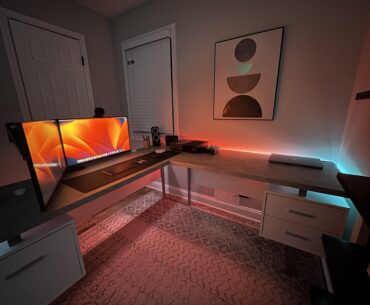 I didn't want to stare at the wall all day - so my station faces into the room