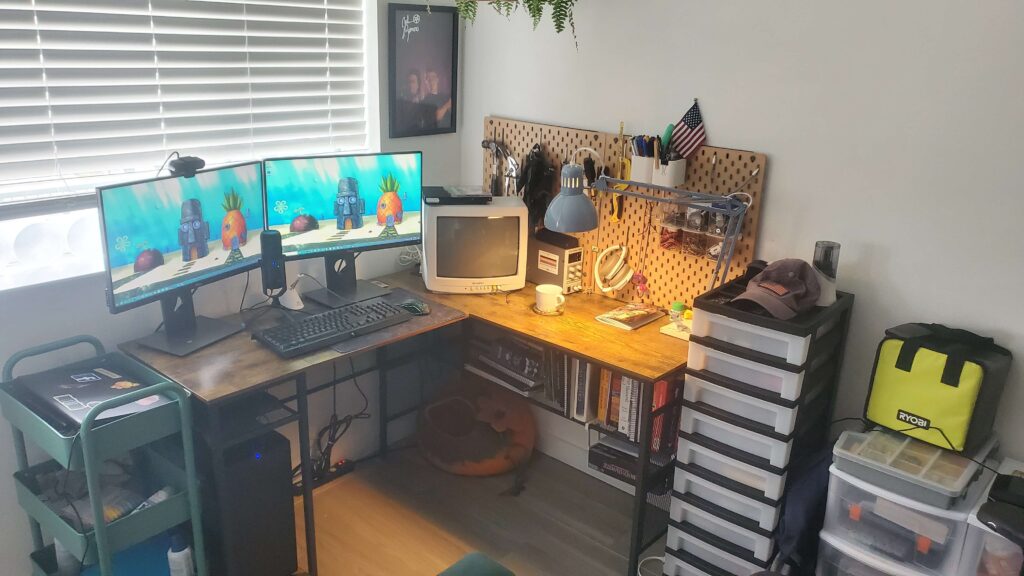 Not as pretty as the rest of yours but it's pretty cozy to me and works well