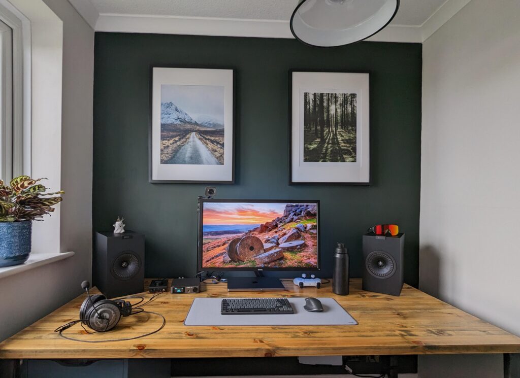 My WFH/Gaming station.