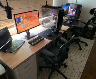 Found a pic of my old his and hers setup
