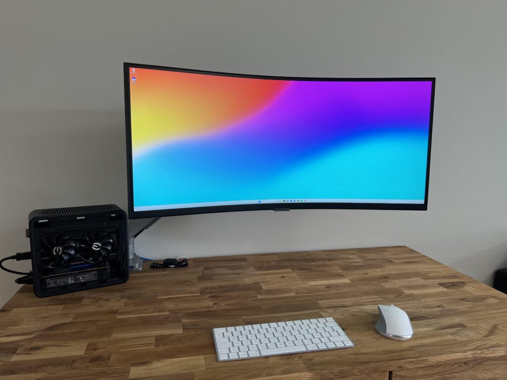 My cute office battlestation