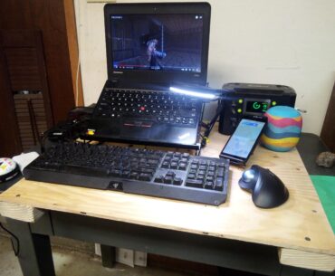 Home made " Poor man's portable battlestation".