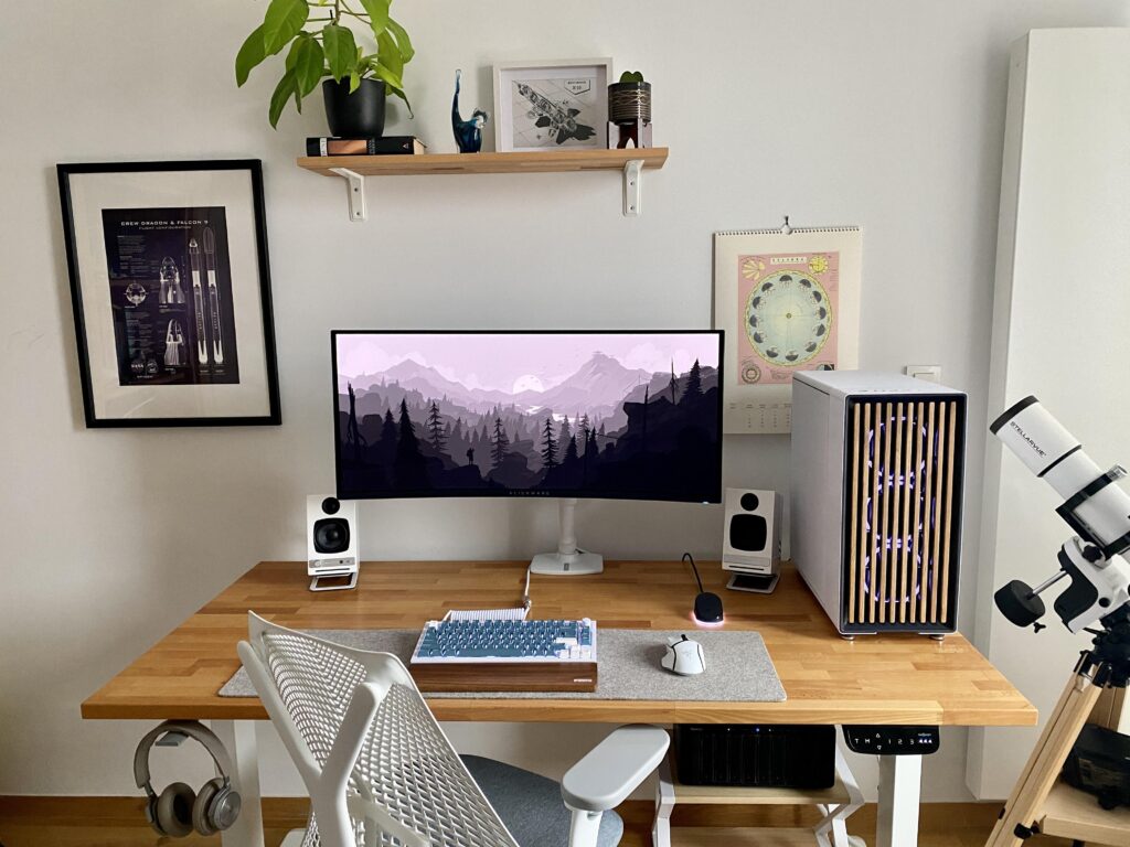 Cozy work/play station