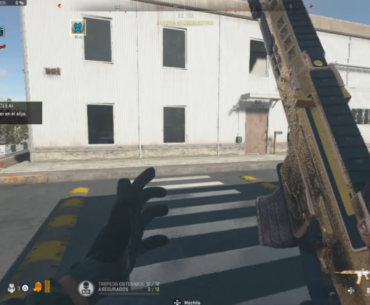 Invisible playera DMZ. Bug, glitch or cheat?