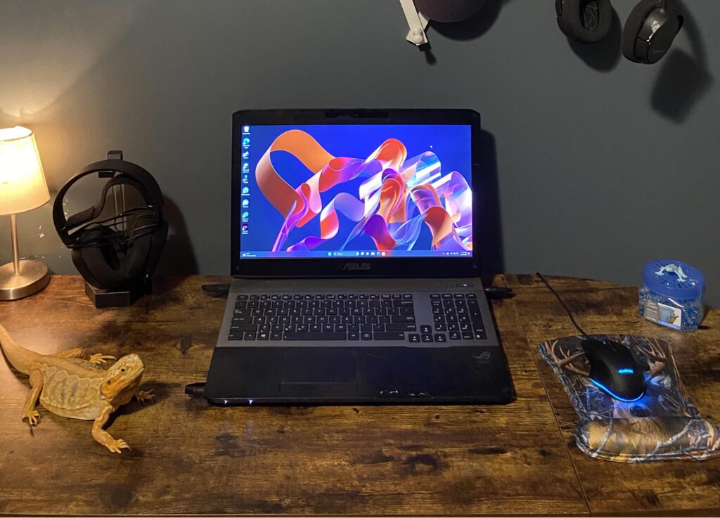 My editing setup I made after the changes of my main battlestation kept a clean aesthetic any tips or things I should do?