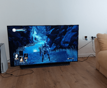 Just moved to a new place. This is my setup