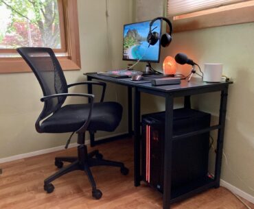 got a new desk yesterday