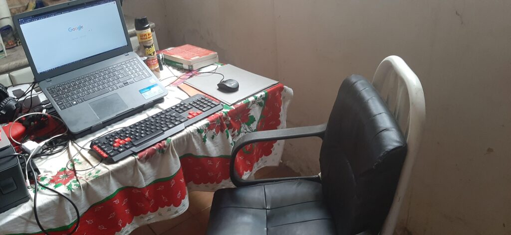 My shitty battlestation