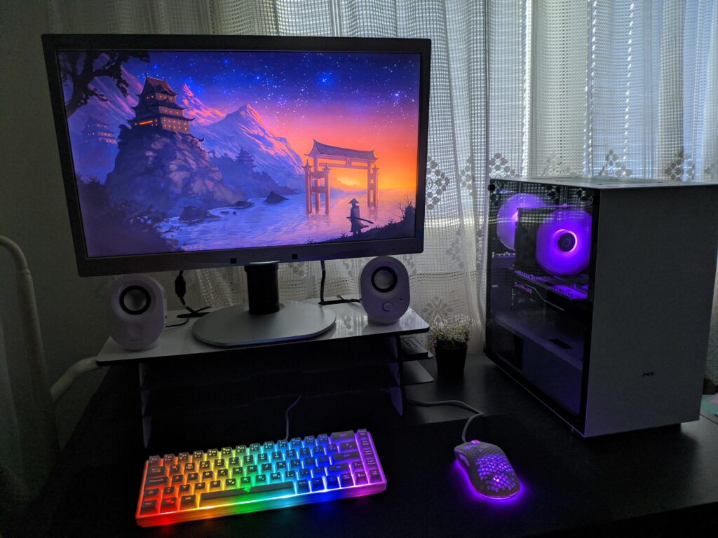 Really hating my monitor. Should get a white desk soon as well.