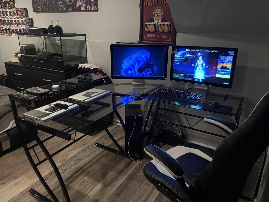 Pretty content with the cable management so far