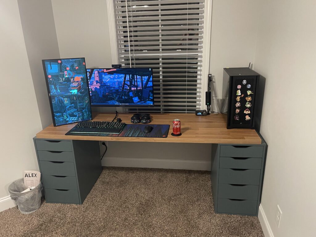 Worked really hard on making this setup look really clean and simple.