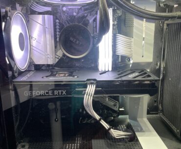 My black&white build ( does anyone know why the NZXT cooler light stopped working?)