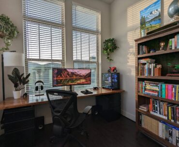 9x9ft (3x3m) office battlestation
